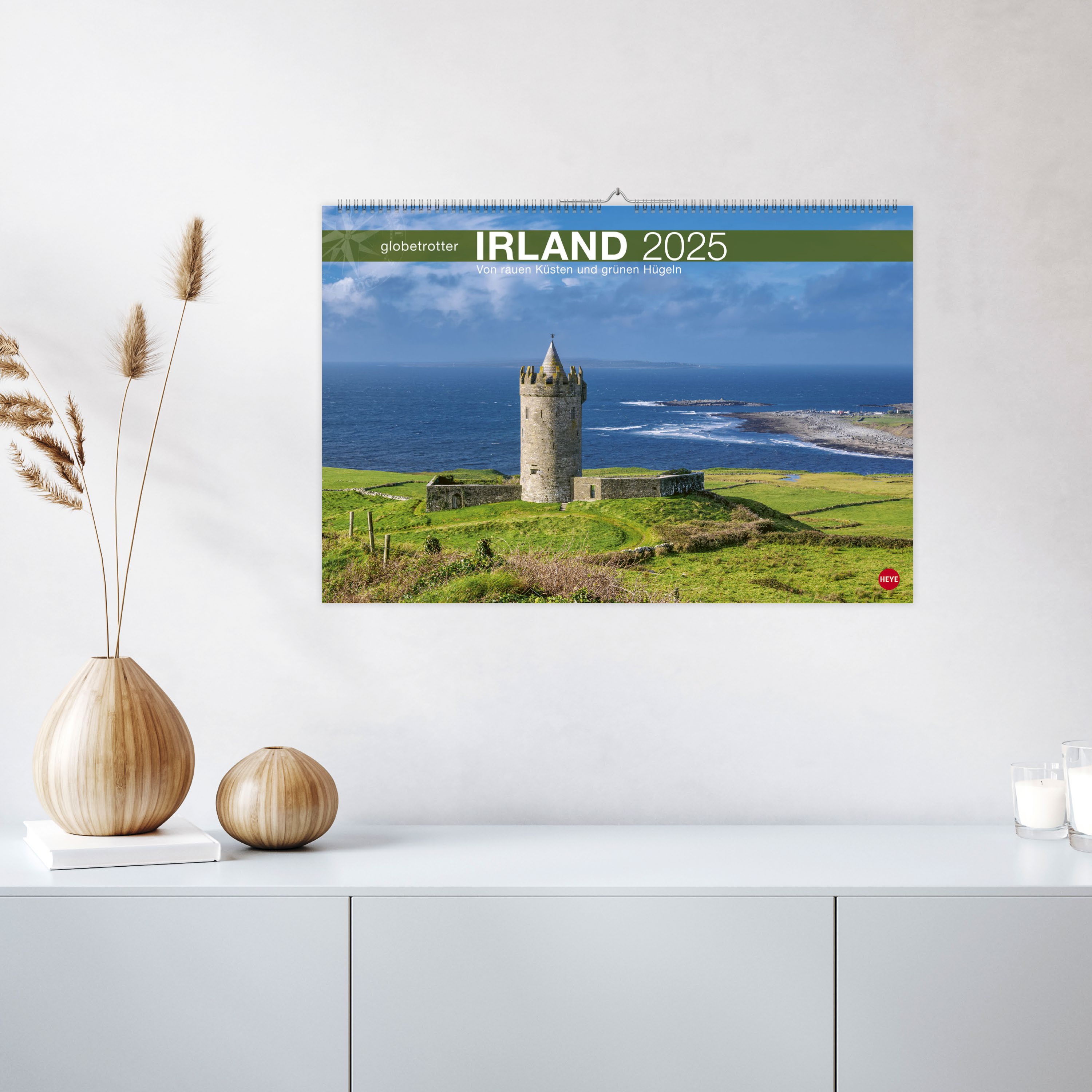 Irland Globetrotter Kalender 2025 - Von rauen Küsten und grünen Hügeln