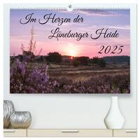 Im Herzen der Lüneburger Heide (hochwertiger Premium Wandkalender 2025 DIN A2 quer), Kunstdruck in Hochglanz