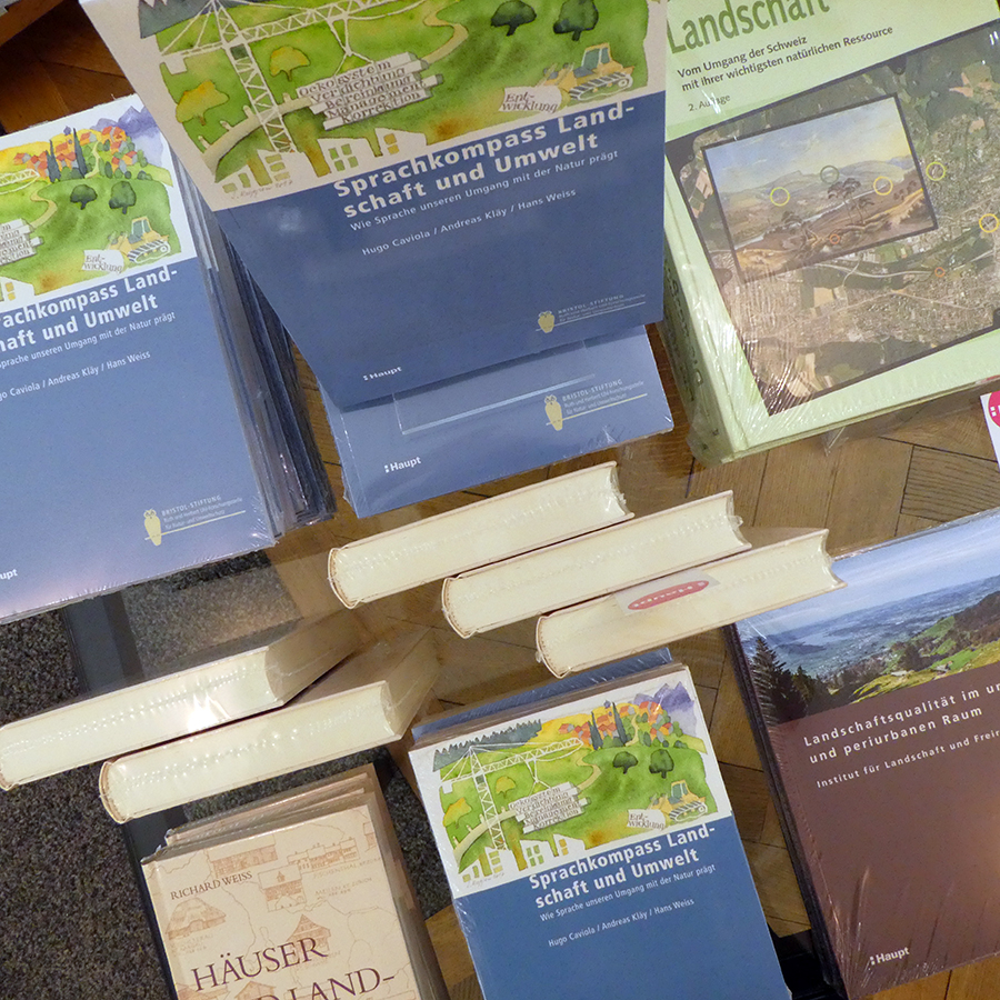 Buchvernissage «Sprachkompass Landschaft und Umwelt»